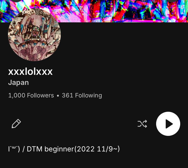 なんと1000フォロワーいきました！本当にありがとうございます︎；；
曲を投稿し始めてから約2年半、とても感慨深いです……