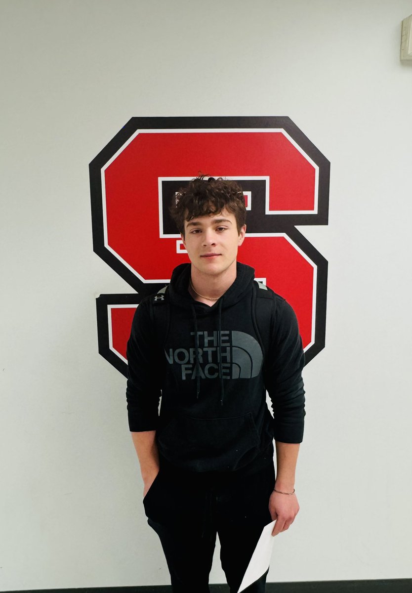 ZumSouth's tweet photo. Congratulations to Connor James, our 2024-2025 Post Dispatch Scholar Athlete! Connor plays both football and volleyball all while having above average 4.5 GPA https://t.co/8pMcx7cekn
