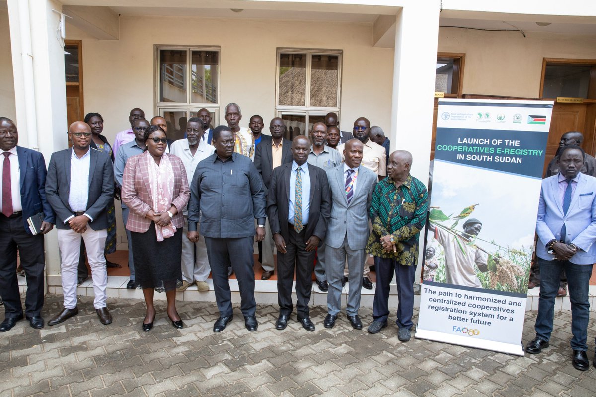 FAOSouthSudan's tweet photo. Big step for agri co-ops in 🇸🇸! Today, @FAO and @mafs launched the Co-operatives E-Registry Platform - a game-changer for registering, tracking, &amp; supporting agri co-ops 📲

Boosting transparency, sustainability, &amp; growth in #SouthSudan.

🙏 @WorldBank &amp; @AfDB_Group https://t.co/FcUN5t03bg