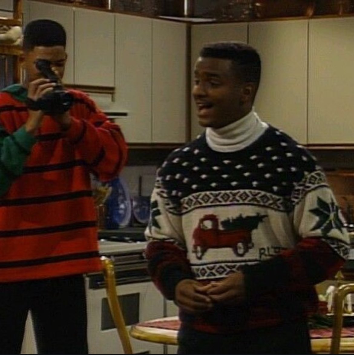 kambaa_hh's tweet image. Referencias.