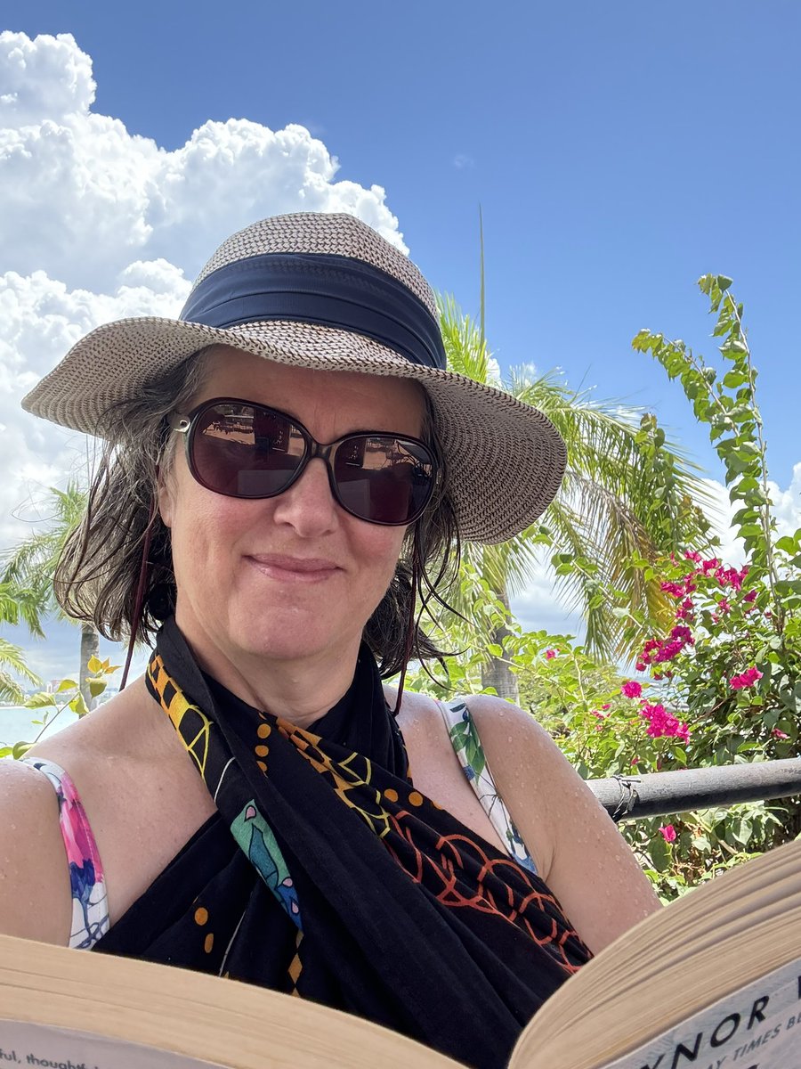 How’s your #Tuesday? 

#Tanzania #Timeout #ThinkingAboutLife