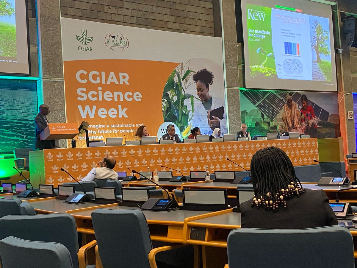 CgmrKenya's tweet photo. We are excited to join Day #CGIARScienceWeek!
Eangaging in vital conversations on climate, food systems & solutions.
Let’s co-create a just, resilient future! #YouthInClimate #CGMR https://t.co/ujpYYgNZXX