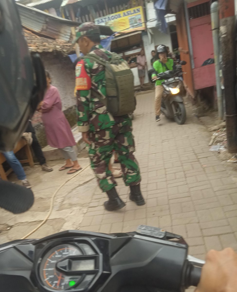 lord_kobra's tweet photo. Apa kepentingan dan keterlibatan parjo di konflik lahan Sukahaji, Bandung??? https://t.co/572mZrNotW