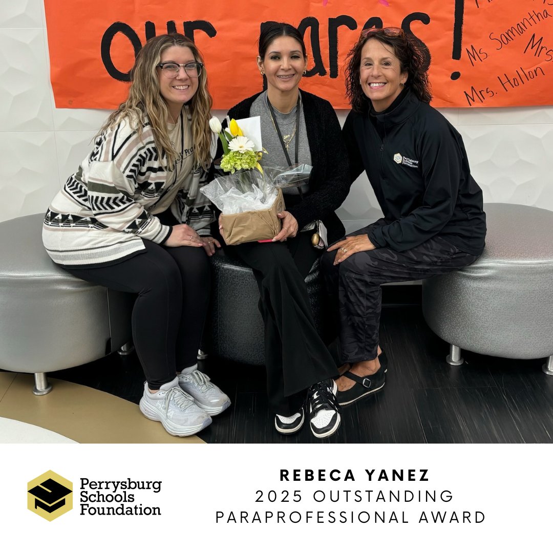 pburgfoundation's tweet photo. Congrats to Rebeca Yanez, this year's Outstanding Paraprofessional!
Mrs. Yanez is a paraprofessional at HPI. Beca was surprised with the announcement by PSF Board Member, Robin Smith Laird '80 and colleague Megan Gorman Stephens.
Thanks for all you do, Mrs. Yanez!
#ParasRock https://t.co/wtTVcEYp7l