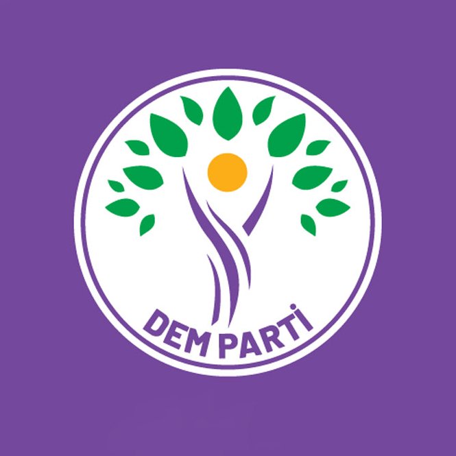 darkwebhaber's tweet photo. MHP ve DEM Parti'nin kadın kolları, ortak toplantı düzenleyecek. (Serbestiyet) https://t.co/J9y6mcc2lk