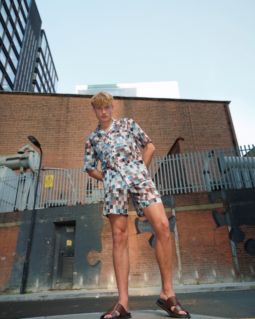 Religion_UK's tweet image. Add a pop of colour to your Summer wardrobe with the Gallery Shirt &amp;amp; Short Set. Mix and match or wear as a pair⁠
Gallery Shirt - rlgn.shop/uifUm
Gallery Short - rlgn.shop/uifUl
.⁠
#coord #twopiece #alloverprint #printedset #ibiza #ootd #mensstyle