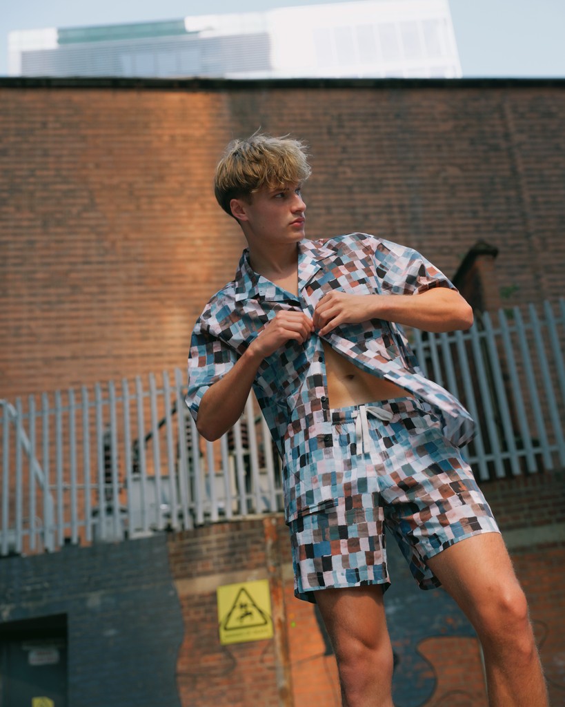 Religion_UK's tweet image. Add a pop of colour to your Summer wardrobe with the Gallery Shirt &amp;amp; Short Set. Mix and match or wear as a pair⁠
Gallery Shirt - rlgn.shop/uifUm
Gallery Short - rlgn.shop/uifUl
.⁠
#coord #twopiece #alloverprint #printedset #ibiza #ootd #mensstyle