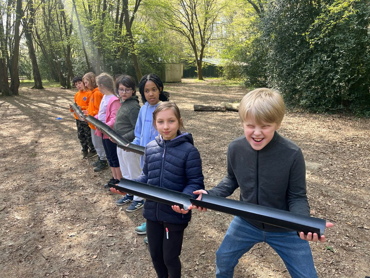 St Leonard's Primary tweet media