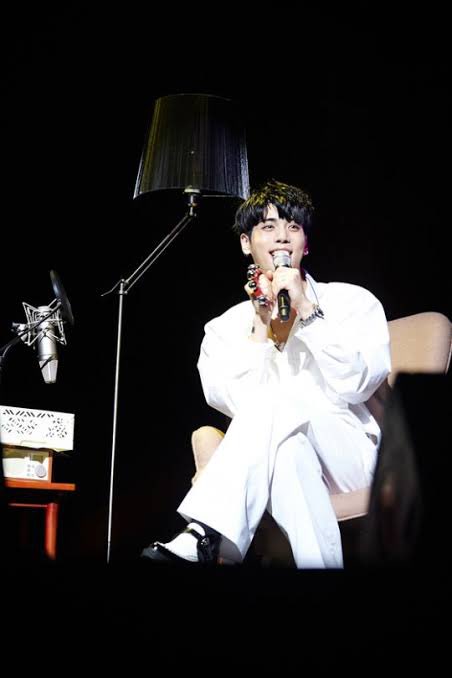 10710029's tweet photo. #HAPPY_JJONG_DAY
#종현이의_서른다섯번째_봄

ジョンヒョンの歌声が未だ恋しい...

JONGHYUN 종현 '우린 봄이 오기 전에 (Before Our Spring)' MV https://t.co/JTk6OquzmF @YouTube https://t.co/wrvW9tx3br