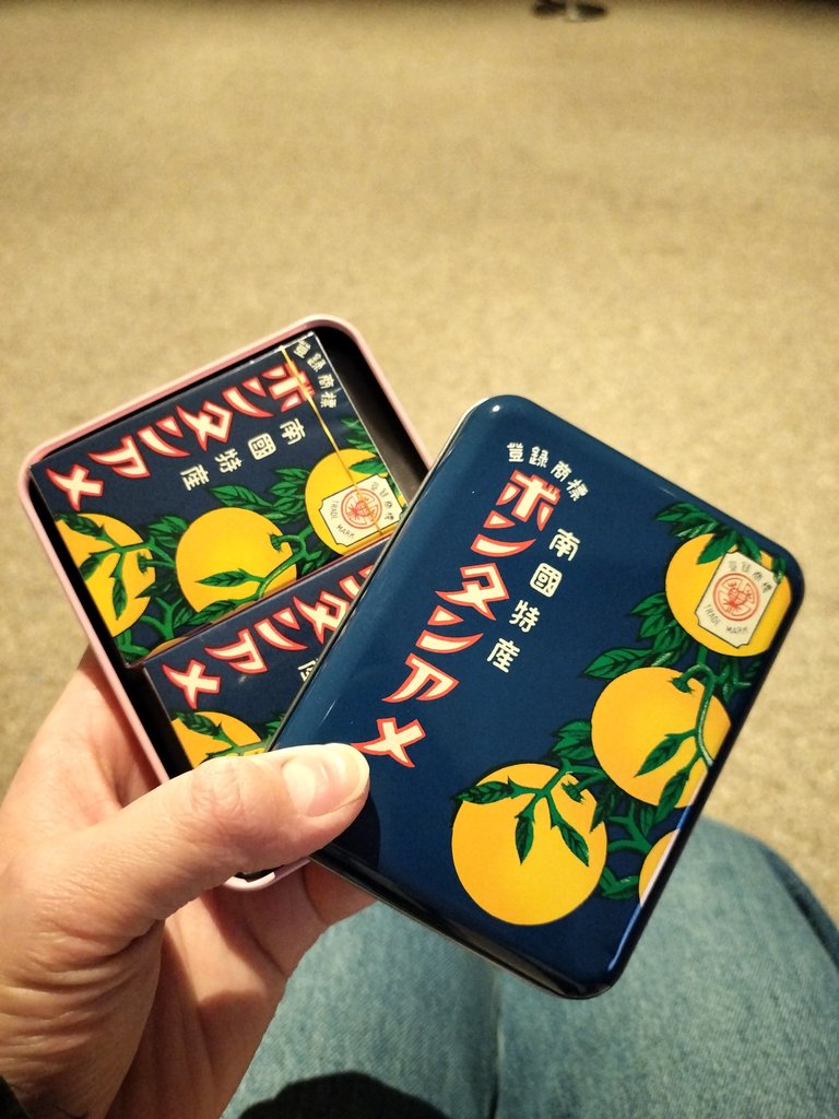 ボンタンアメ100周年記念缶 あまりの可愛さに買っちゃいました