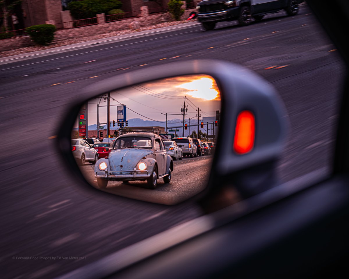 EdVanMeter's tweet image. "Slug Bug!" Captured this classic through the mirror of a Audi Q3 using the new Leica Q3 43 | #leica | B&amp;amp;C Camera | Las Vegas | #Leica | #BandCCamera | #slugbug | #Volkswagen | #Audi | #LasVegas
