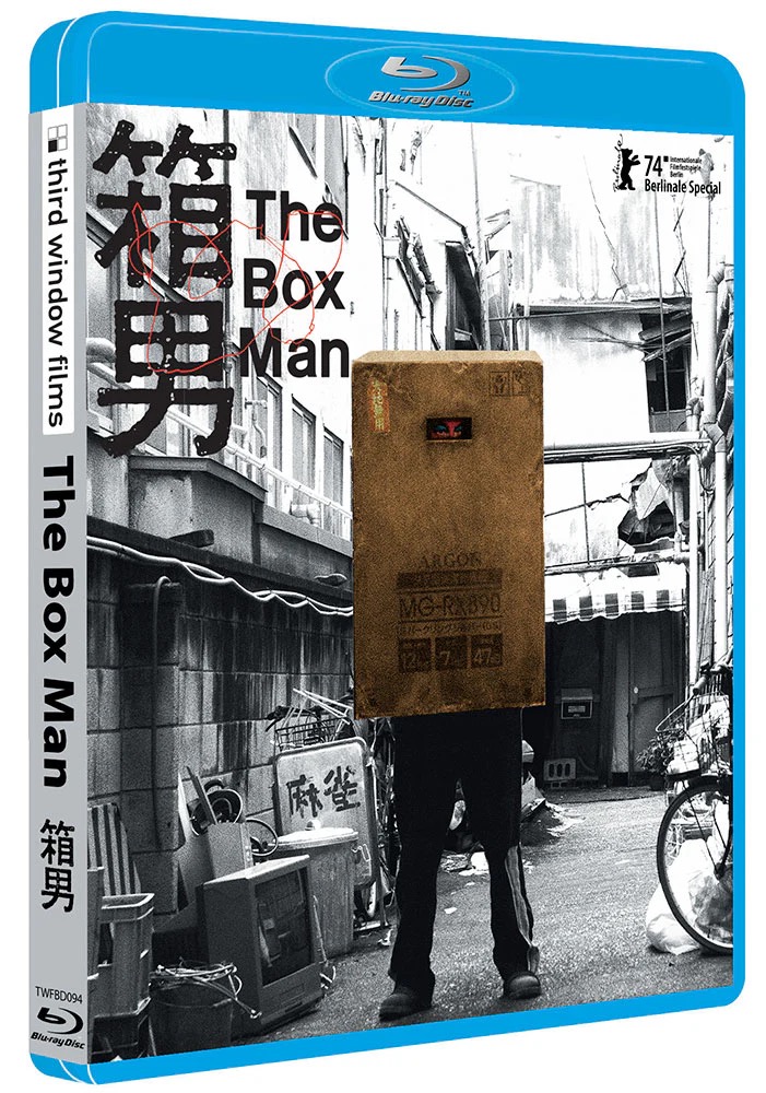 disc_connected's tweet photo. ***ANNOUNCEMENT***
Coming on June 30th on Blu-ray in the UK from @ThirdWindow: #TheBoxMan (2024)!
Gakuryu Ishii, director of such cult classics as Electric Dragon 80000v and The Crazy Family takes on the 1973 novel “The Box Man” by Kōbō Abe, an adaptation 40 years in the making!
A man with a cardboard box over his head wanders the streets of Tokyo. Peering at the world through a peephole, he incessantly writes down in a notebook what he can see.
The photographer, Myself, spots the man and is fascinated. He decides to do the same thing and become a box man himself. But his path to get there is not easy; countless challenges and dangers lie in wait. They include a fake doctor who wants to rob him of his box-man identity; a military man who seeks to use him for the perfect crime; and a mysterious woman who does everything she can to seduce him.
Can Myself achieve his dream of becoming a box man?
Limited "Box" Slipcase Edition 2,000 copies only
Special Features
• Feature length audio commentary by Tom Mes
• Cast and Crew talk event
• Cast comments from inside the Box
• Director Q&A at the Japan Society
• Trailers
@Terracotta_Dist: https://t.co/Mi0JWWFWm1
#BluRay #PhysicalMedia #BluRays #BoutiqueBluRay #CultMovies #DiscConnected #ThirdWindowFilms
