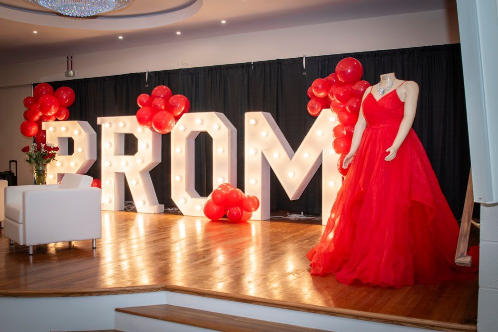 pgcacdst's tweet photo. π #ThankYou to our generous #PromDressGiveaway donors for helping teen girls shine!
ππΎββοΈ @flowhairbar; Salon 10 Thirty One & AjaBLU Salon & Studio
π @Bovanti; Beats of Dom & Keita Powell
π Closet Talk
#PGCACDST #CommunityImpact https://t.co/z1YSzylNND