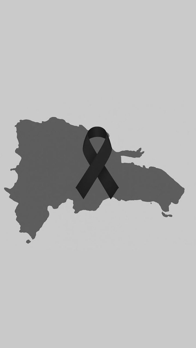 Lamentamos la tragedia ocurrida esta madrugada en la discoteca jet set club no unimos al dolor que embargan a los familiares por su pérdida pz y conformidad para la familia 👏🏻👏🏻👏🏻👏🏻