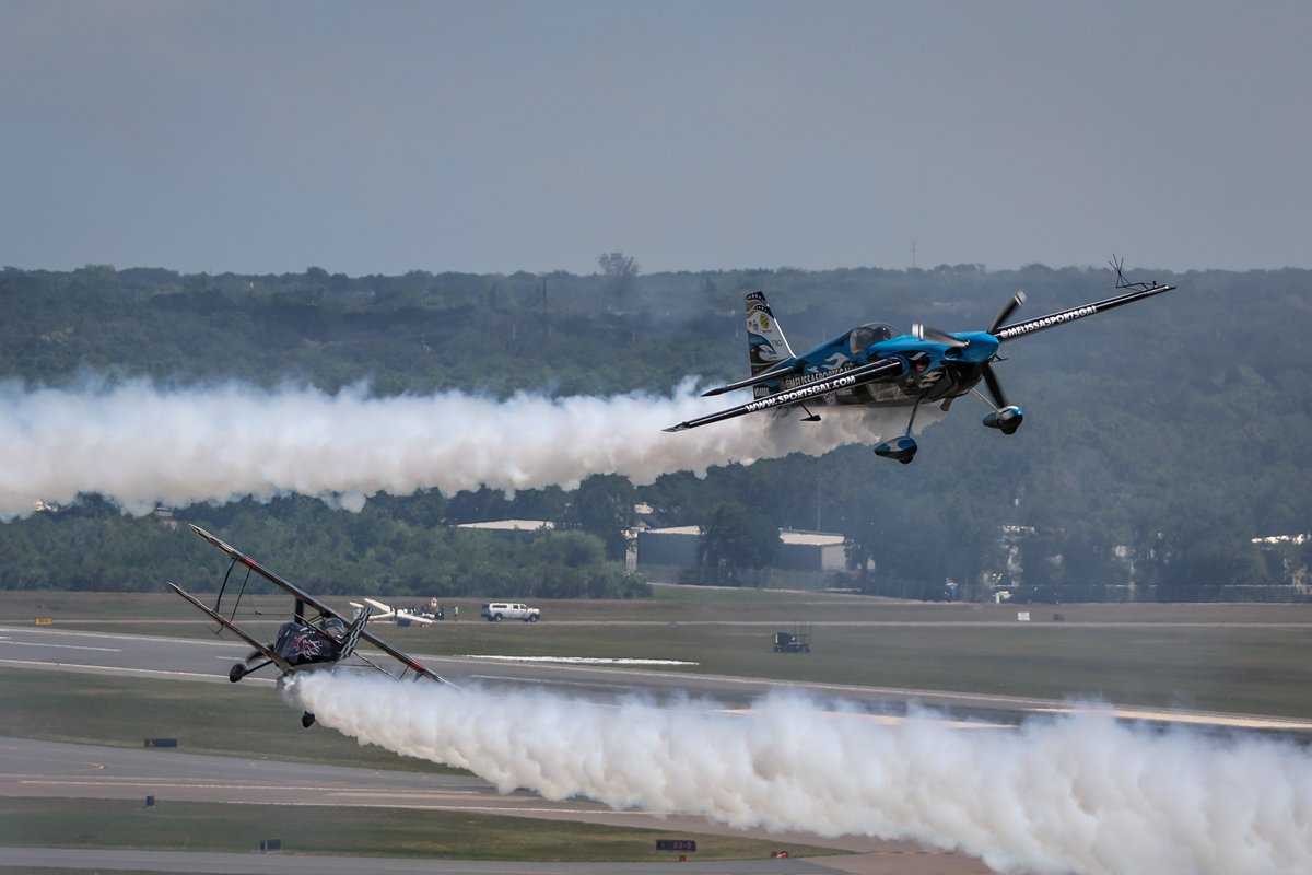 SunnFunFlyIn's tweet photo. What was your favorite performance at the Daily Airshow during #SNF25?? Drop it in the comments! 👇

📸 Jared Engskow, Laurie Goossens, Dan Faenza, Jay Dixson, &amp; Joe Caccioppo

#SNF25 #TurnUp25 #TurnUptheFUN #SUNnFUN #SUNnFUN51 #Airshow #Airshow25 #AerospaceExpo #AirshowRecap https://t.co/nB3uryeGty