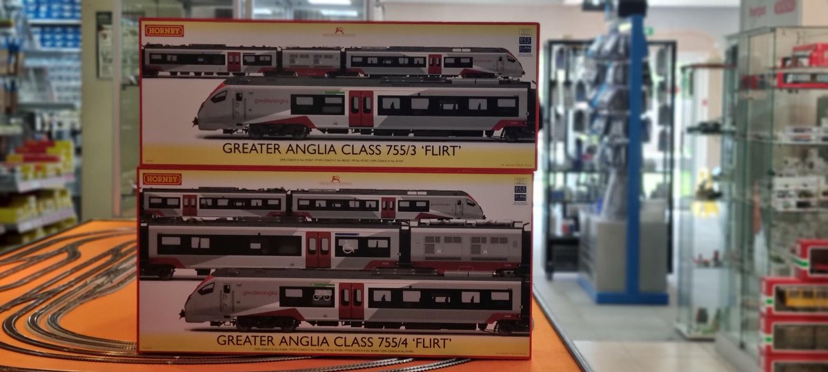 Gaugemaster's tweet photo. Hello darling.... fancy a train pack? 😍😉

That's our attempt at 'Flirting' 😂

Link for them here - https://t.co/nOjPhQwYqS

3 Car - £360.00
4 Car - £405.00
Grab them why you can....

#Gaugemaster #flirt #3car #4car #hornby #modelrailway #trains #models #modeltrains https://t.co/iaOybZrJvi
