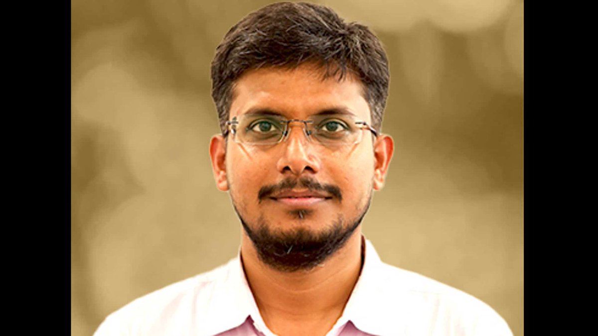 MfrgTodayIndia's tweet photo. Is social security failing India’s manufacturing workers? With 90% lacking job security, Dr. Soumen Ghosh of RV University unpacks why social protection alone isn't enough. Tap to read: https://t.co/57iMsd7bDC
#LabourReform #ManufacturingMatters #JobSecurityNow https://t.co/AXV87PyUSu