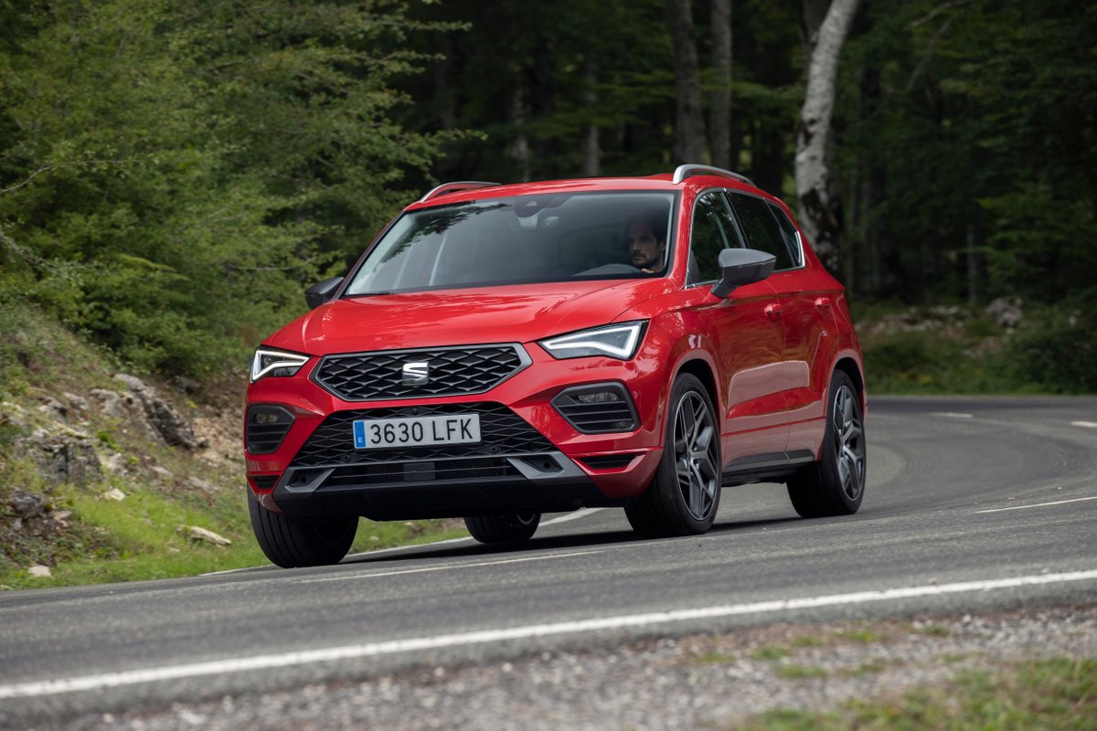 Actitud de SUV. Espíritu deportivo. El SEAT Ateca FR no pasa desapercibido.

¿Te atreves? 😏

🔗 f.mtr.cool/eldsxjbaqb

📍 Espinardo (Murcia) 📱 968 307 700
📍 Cartagena 📱 968 330 100
📍 San Javier 📱 968 330 312 
📍 Lorca 📱 968 407 111
