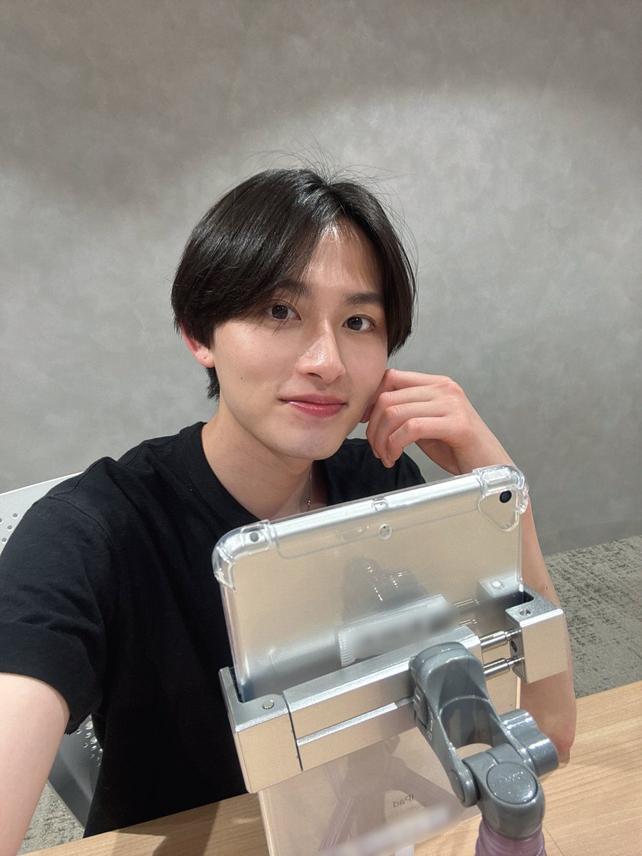 葉山侑樹 バースデーイベント 入場特典 1部 2部 セット 10月26日(日)に行う バースデーイベント2025のグッズ解禁です！ 計5