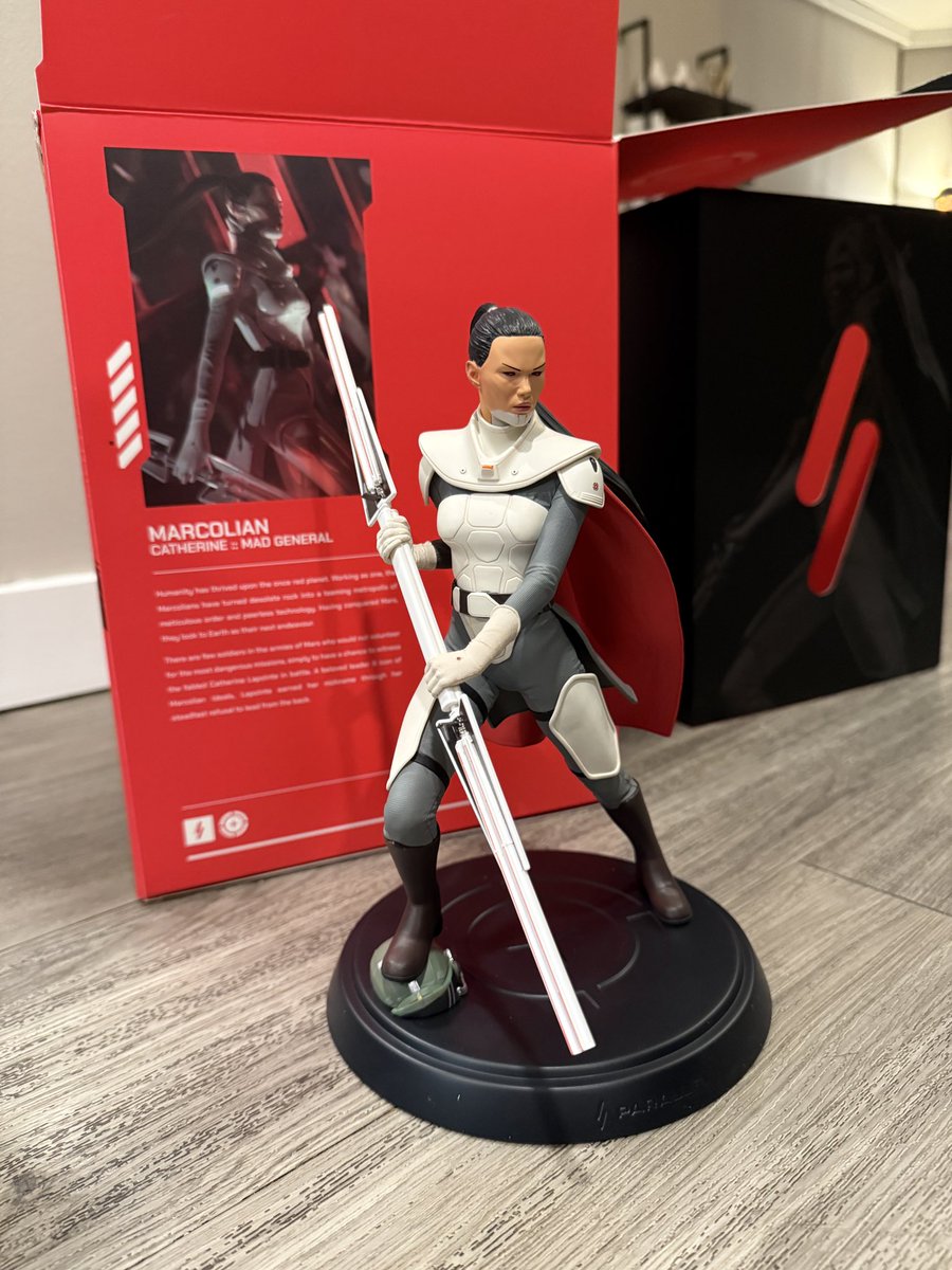 Got an awesome delivery from <a href="/ParallelTCG/">Parallel</a> 👀

//