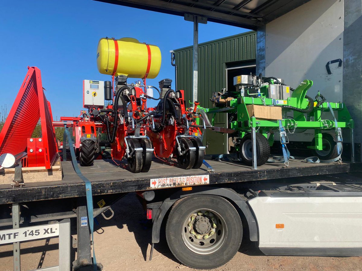 Edwards Farm Machinery (@edwards_farm) on Twitter photo Two Pumpkin ๐ machines on their way to Ireland ๐ฎ๐ช Checchi and Magli Wolf Pro Air and Fardin Factory Maya weeding machine. <a href="/checchiemagli/">Checchi & Magli</a> Two Pumpkin ๐ machines on their way to Ireland ๐ฎ๐ช Checchi and Magli Wolf Pro Air and Fardin Factory Maya weeding machine. <a href="/checchiemagli/">Checchi & Magli</a>