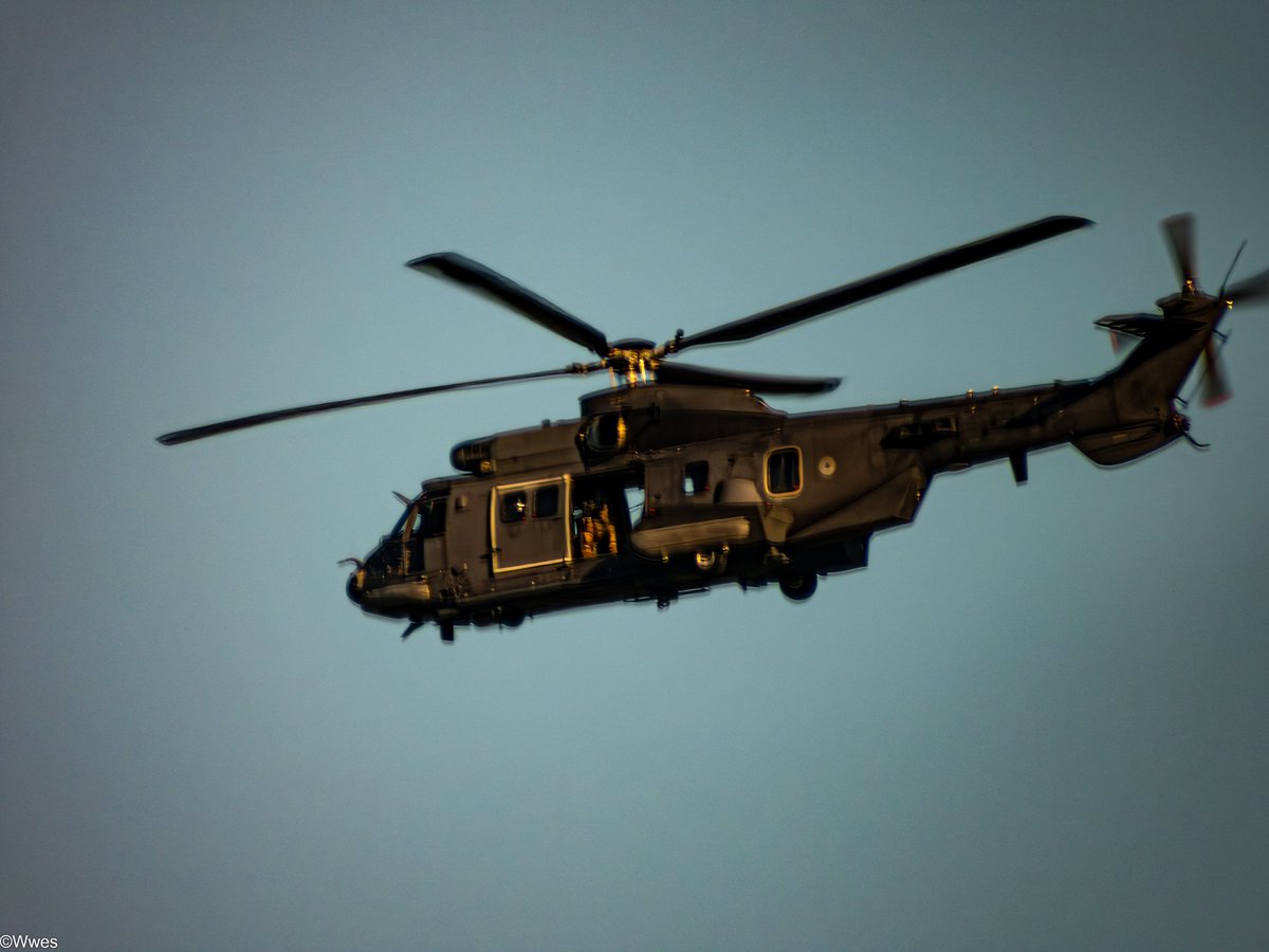 wesleyb1989's tweet photo. April7:
#DEMON3
#480809 (S-445)
#RNLAF #AS3B #Cougar
AEROSPATIALE AS-332 Super Puma Mk2
with
#ZXP25
#484AC1 (PH-PXY)
Kingdom of the Netherlands
A139 AGUSTA AW-139
and HOSER97 b/g
(#NLspot #Planespotting #Nikon #P950 #P1000 #Aviation #Avgeek #ADSB) https://t.co/OEcIb7kIcW
