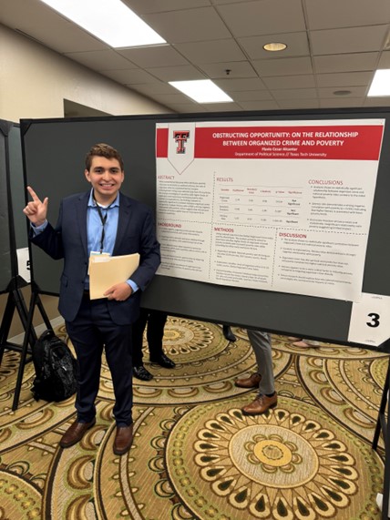Three of our undergraduate methods students went to MPSA in Chicago to present their original research, supervised by our Director of Undergraduate Studies, Dr. Kristina Mitchell!

Congrats to Charlotte, Sam, and Flavio!👏👏