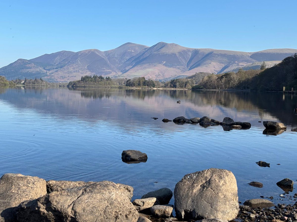 BookendsKeswick's tweet image. And today's Keswick looks like this...thanks again Jennifer!
