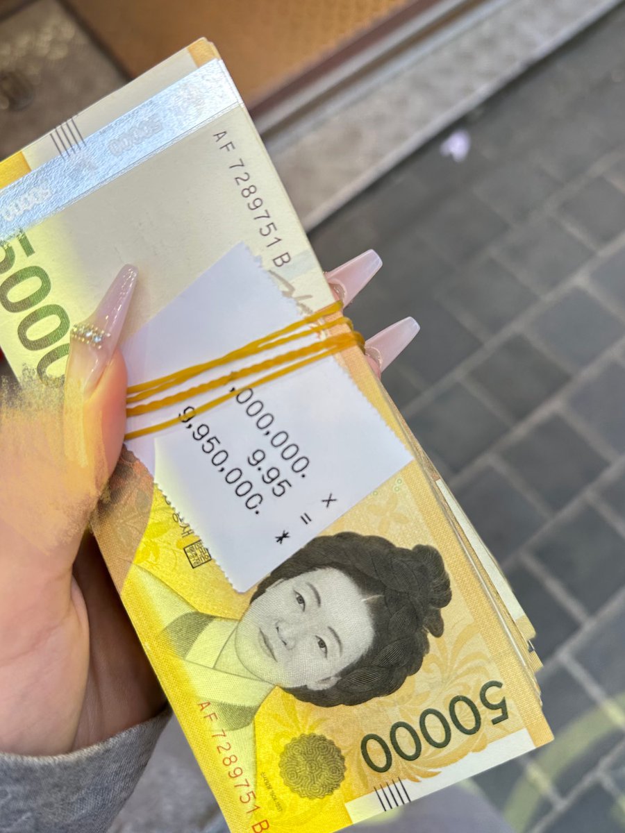 m_ty90's tweet photo. 昨��100超えてたから換金昨日すればよかった💰 https://t.co/9Gaea0fN2g