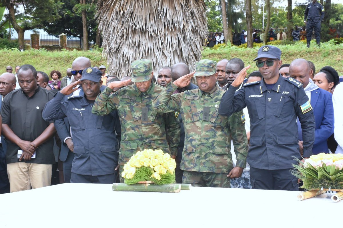 GatsiboDistrict's tweet photo. Kuri uyu wa Kabiri, ku rwibutso rwa Jenoside yakorewe Abatutsi rwa Gisuna @GicumbiDistrict  harimo kubera igikorwa cyo Kwibuka ku nshuro ya 31 Abatutsi bishwe bazira kwitwa ibyitso by'Inkotanyi , ubu bashyinguye mu cyubahiro mu Karere ka Gicumbi. @Unity_MemoryRw 
#Kwibuka31 https://t.co/QQScSQZsaE
