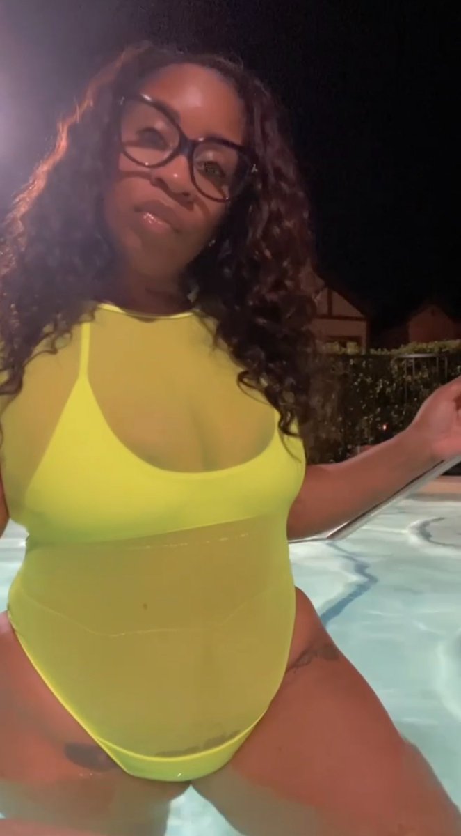 Cougars_r_us2's tweet photo. Stop teasing me and heat tf up Vegas 😩. https://t.co/q05EBB7CTl