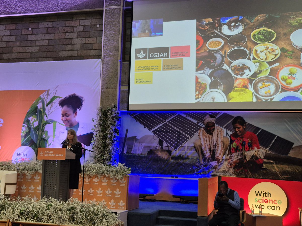 Day 2 of #CGIARScienceWeek is underway! <a href="/CGIAR_EMD/">Ismahane Elouafi</a> Ismahane Elouafi &amp; Chief Scientist Dr. Sandra Milach present now <a href="/CGIAR/">CGIAR</a>'s Investment Case 2025-2030 designed for impact to tackle #climateadaptation, #foodsecurity and #nutrition for a secure future.
 
 events.cgiar.org/scienceweek?fb…