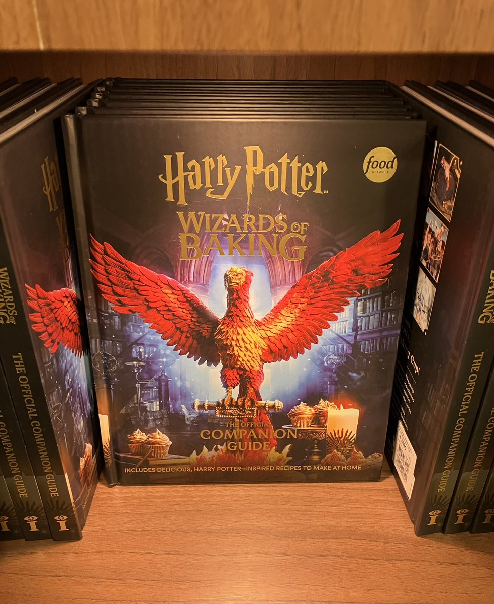 4階洋書】“Harry Potter: Wizards of Baking” プロのパティシエたちが