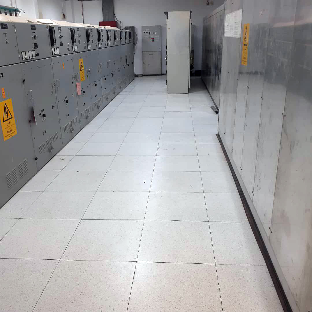 alfa_floor's tweet photo. ALFA Floor completed a new project in Libya’s Western Coastal Field! 💥
Chipboard tiles with vinyl finish installed in a high-pressure chamber ⚡

More projects coming soon! 🔥
📲 +393203312119 | ✉ info@newlife-gr.com

#Flooring #Libya #ALFAFloor https://t.co/kIRzwvjOUM