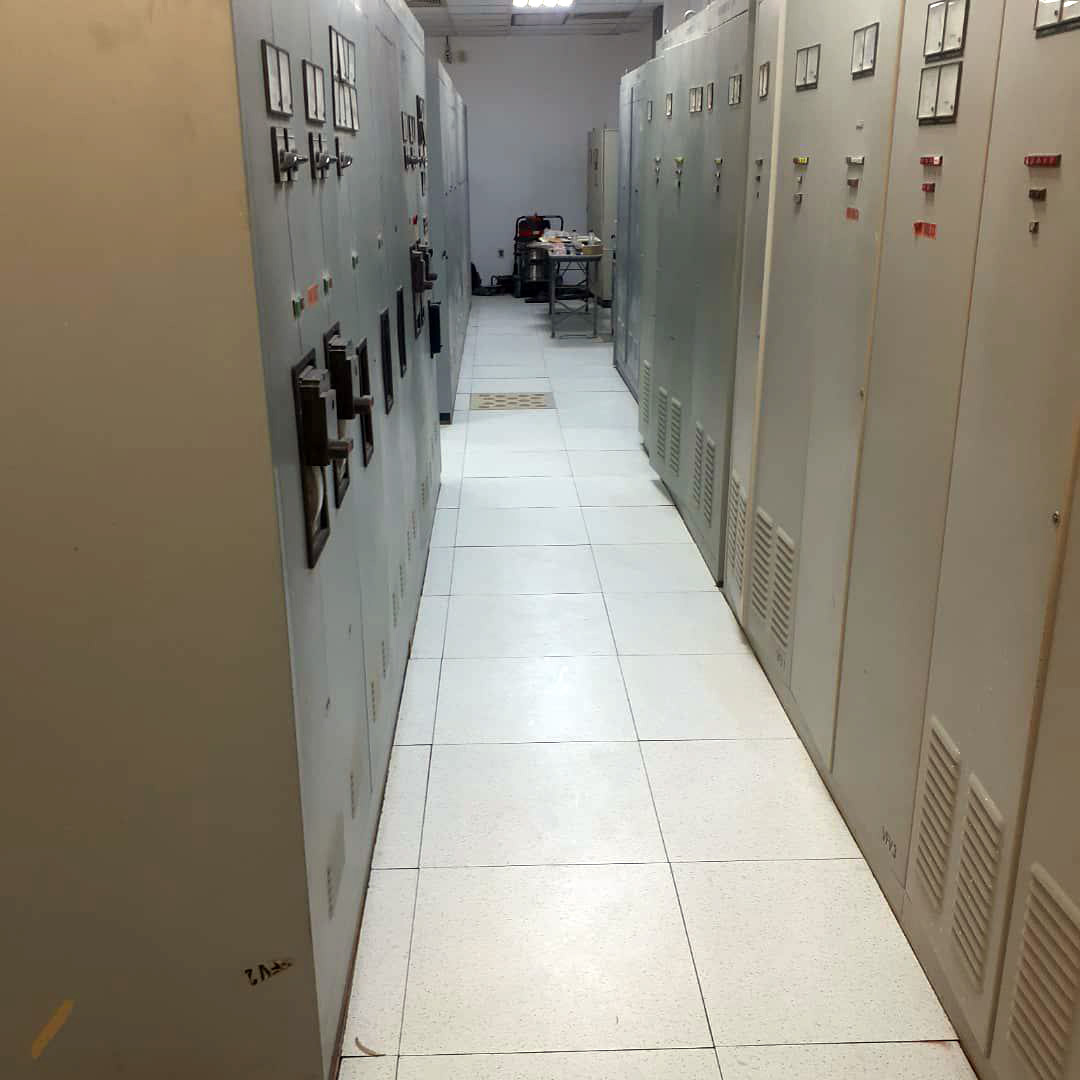 alfa_floor's tweet photo. ALFA Floor completed a new project in Libya’s Western Coastal Field! 💥
Chipboard tiles with vinyl finish installed in a high-pressure chamber ⚡

More projects coming soon! 🔥
📲 +393203312119 | ✉ info@newlife-gr.com

#Flooring #Libya #ALFAFloor https://t.co/kIRzwvjOUM
