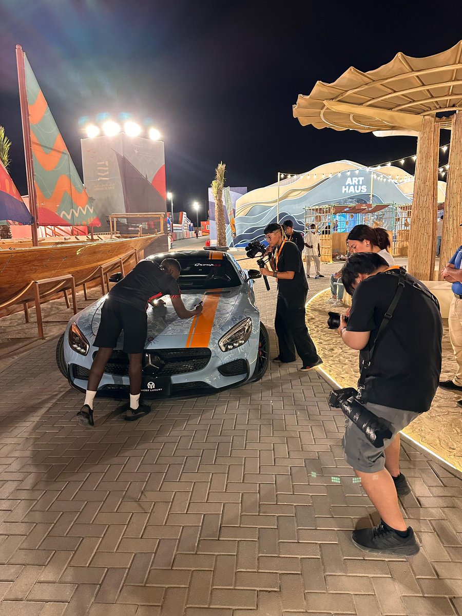 Full blown moment ✨me in action … 💪🏾