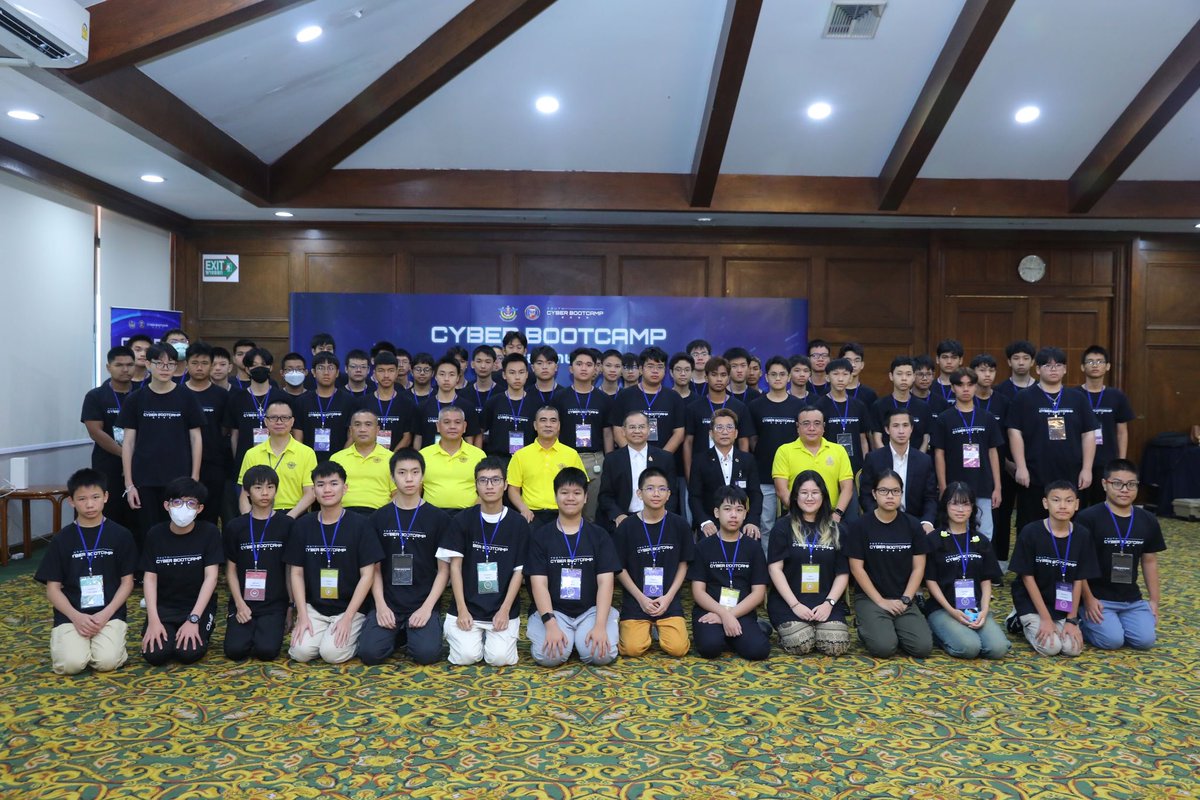 RTARF_PR's tweet photo. หน่วยบัญชาการไซเบอร์ทหาร กองบัญชาการกองทัพไทย จัดพิธีเปิดค่ายฝึกอบรมด้านความมั่นคงปลอดภัยทางไซเบอร์ ประจำปี 2568

#CyberBootcamp2025 #หน่วยบัญชาการไซเบอร์ทหาร #กองทัพไทย #เยาวชนไซเบอร์
#CyberSecurity #OneTeamทัพไทย
#SmartYouthForSmartNation

https://t.co/NvkyFTsLvu https://t.co/pin4IO8W99