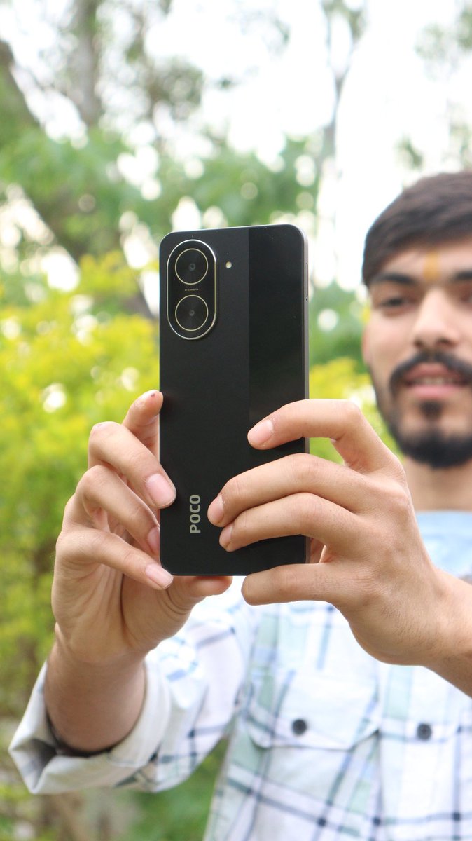 techdot23's tweet image. Best Looking & Bigger Display Smartphone POCO C71 First Sale is Start on Flipkart 🔥
Buy Now -
dl.flipkart.com/s/M4OBJZNNNN
POCO C71 will be available at 💸
4GB RAM + 64GB ₹6,499
6GB RAM + 128GB ₹7,499
#POCO #POCOC71 #techdot