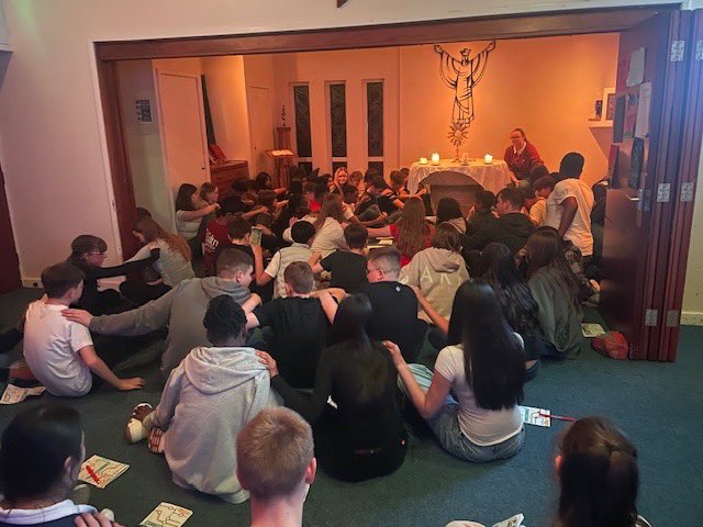 stjosephsstoke's tweet photo. Y8 students have had an amazing first day at the Briars Retreat🕯️ https://t.co/3r8C3ZEBJa