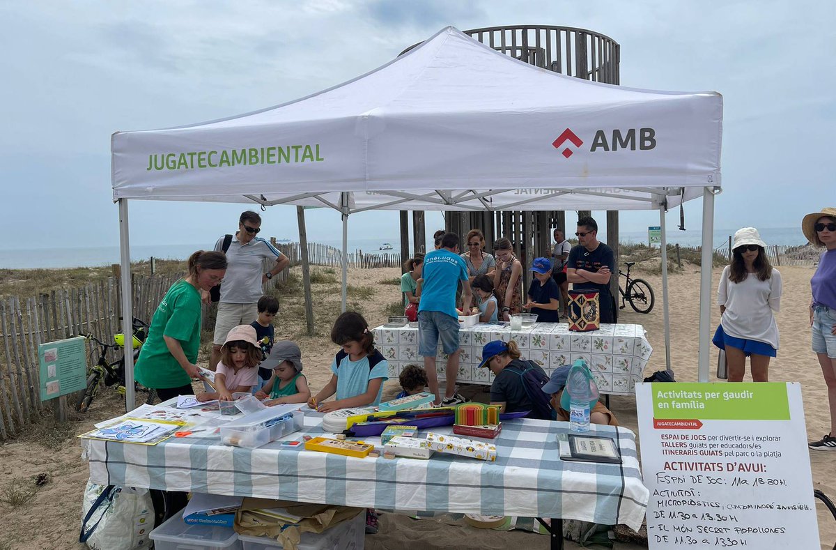 Aventura en família a les Jugateques ambientals!🎒
 
Connecta amb la natura mentre els petits aprenen i es diverteixen. Les Jugateques ambientals són l’espai ideal per explorar, jugar i aprendre sobre els parcs i el medi ambient!

#TurismeBaixLlobregat <a href="/ParcsplatgesAMB/">Parcs i platges AMB</a>