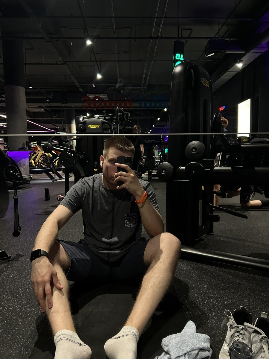 vvmlts's tweet image. | Бодрого дня 💦