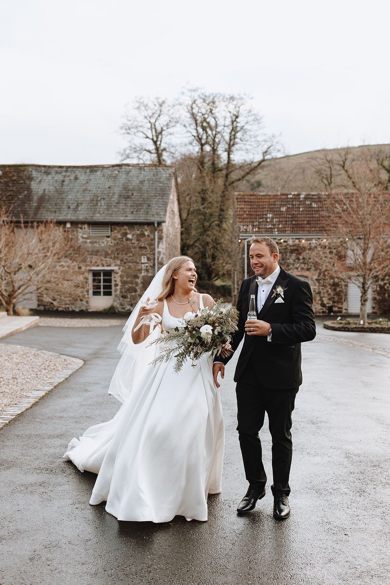 ukweddingvenues's tweet photo. We are delighted to welcome The Great Barn Devon to our collection of stunning wedding venues.

The Great Barn Devon is an exclusive use wedding venue nestled in an idyllic corner of the Teign Valley, Devon, but just 8 miles from Exeter. 

@thegreatbarndevon 

#devonweddingvenue https://t.co/E33NzsJ0vo