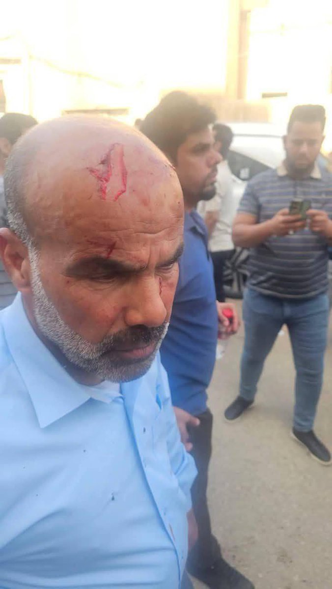 absolute9right's tweet photo. 🛑 قمع وحشي من قوات الشغب في صفوف الكوادر التربوية والموظفين
المطالبين بحقوقهم في ذي قار  ..
#الكوادر_التربوية 
#العراق https://t.co/6xmkADan96