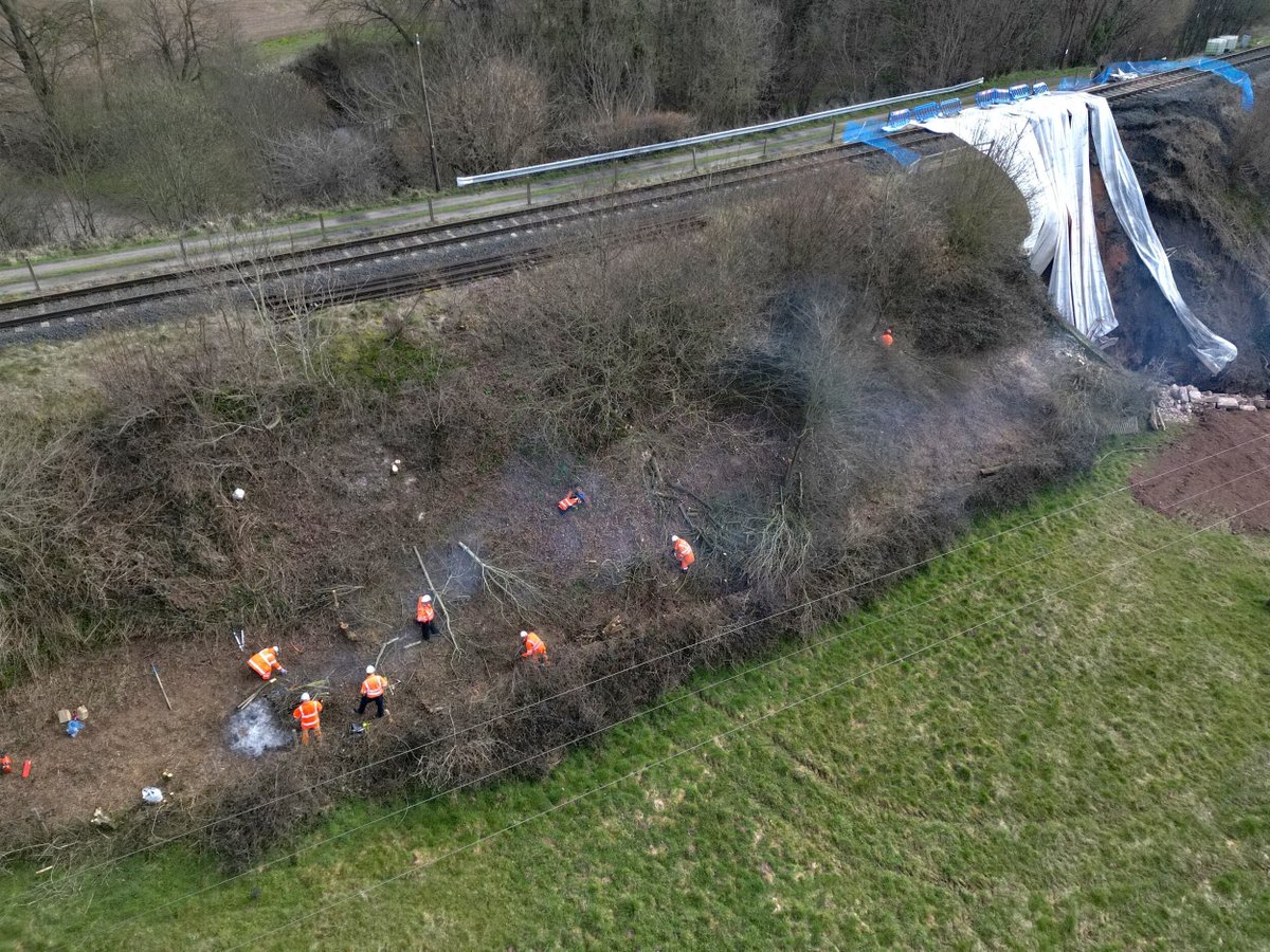 📢 We're excited to announce that work to reconnect Bridgnorth with the rest of the Severn Valley Railway can soon begin! 📢

Read the full news story at: svr.co.uk/.../svr-to-mov…

Photo: Gary Essex