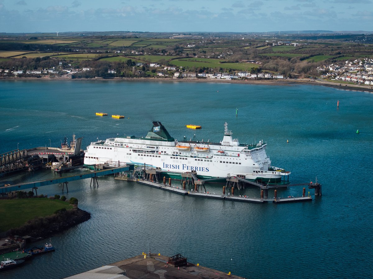 Why not celebrate the Easter holidays in Ireland? 🍀

Sail with <a href="/Irish_Ferries/">Irish Ferries</a> using the twice-daily ferry service from Pembroke Dock Ferry Terminal 🤩

Book your trip 👇
clk.tradedoubler.com/click?p=324839…