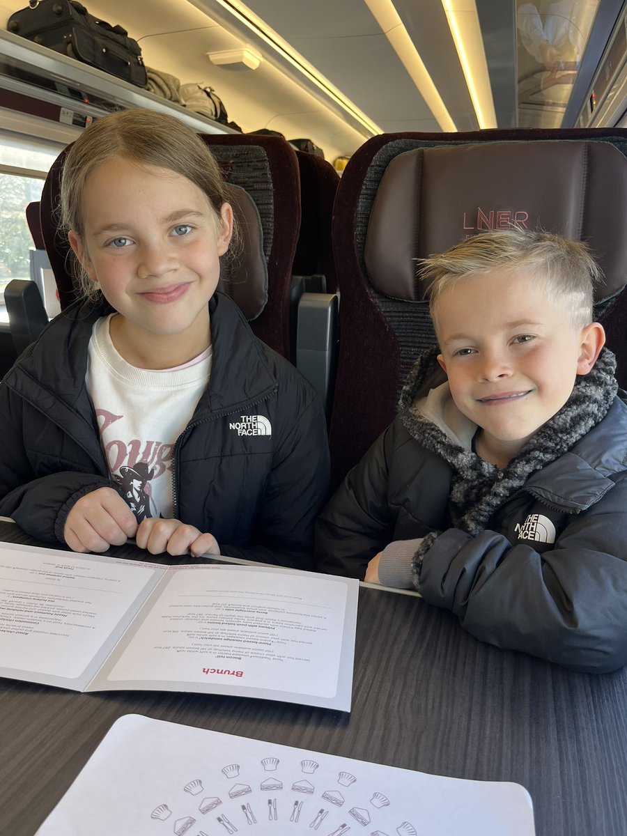 isourcer's tweet photo. @LNER on our way to York for the day staff are brilliant looking out for the children thank you https://t.co/4CzB39lfPt