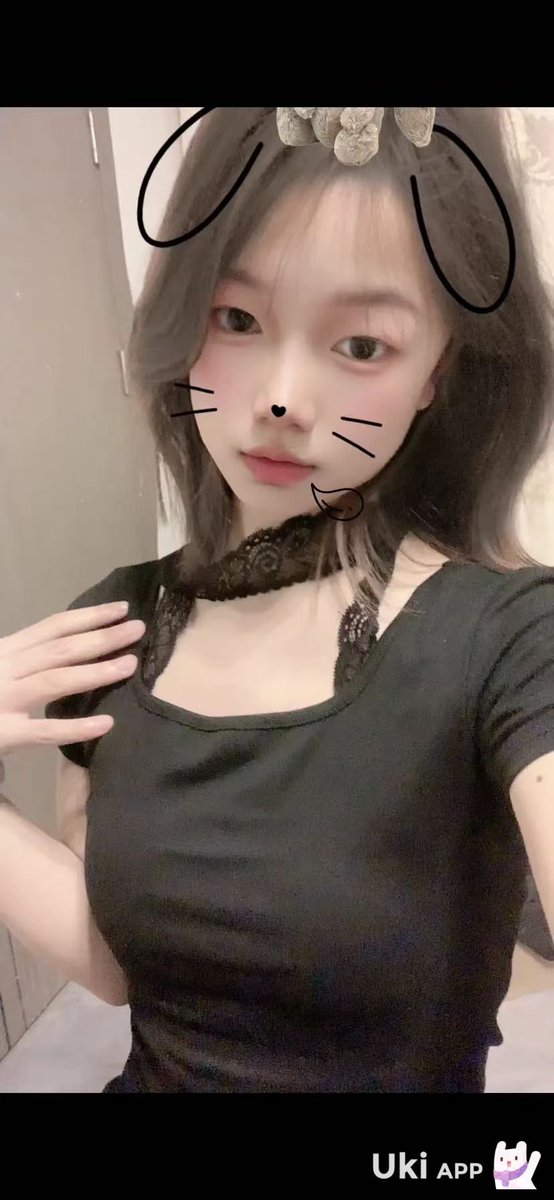 AlaSeong's tweet photo. 还是这个骚逼。河南周口淮阳，没错的话应该是乡镇小妹儿。
只有手机号了:18836920983
兄弟们轰炸吧。 https://t.co/Gty2VUNi0x