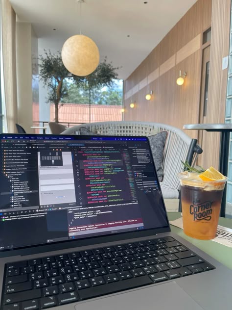 Python Coding tweet media