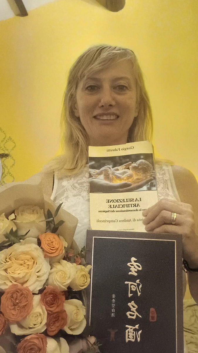 andreacampri's tweet photo. Presentazione del mio #libro #LaSelezioneArtificiale verso la #domesticazione dei #Sapiens in #Cina #HainanUniversity #GrazieCina #bioetica #biofilosofia #biotecnologia #Darwin https://t.co/TUpFSszC56
