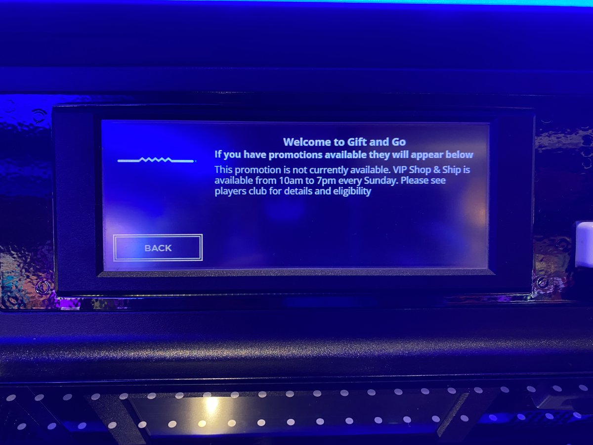 _GiftandGo_'s tweet photo. On machine gifting at @PlayAtGila, powered by Gift&amp;Go 🎰

Players can now browse and redeem from millions of real-time reward options - right from the machine. 

This is what modern gifting and loyalty looks like 👏

#loyaltyrewards #playerexperience #gifting #giftdays https://t.co/ATojhM4odJ